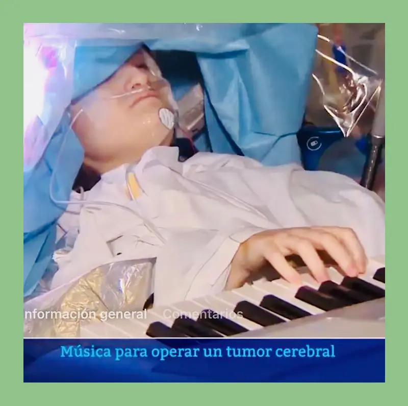 Doctor de Quintana Cirugía tumoral con el paciente despierto